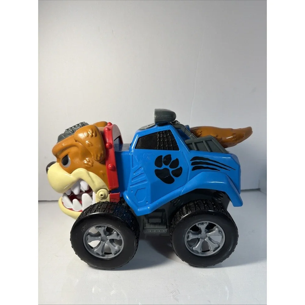 Adventure Force Chomp and Cruise Chomper Musical Bull Dog Truck 